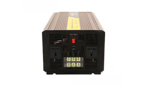 産業用途向けのアルミニウムハウジングとインテリジェント冷却を備えた耐久性のあるインバーター